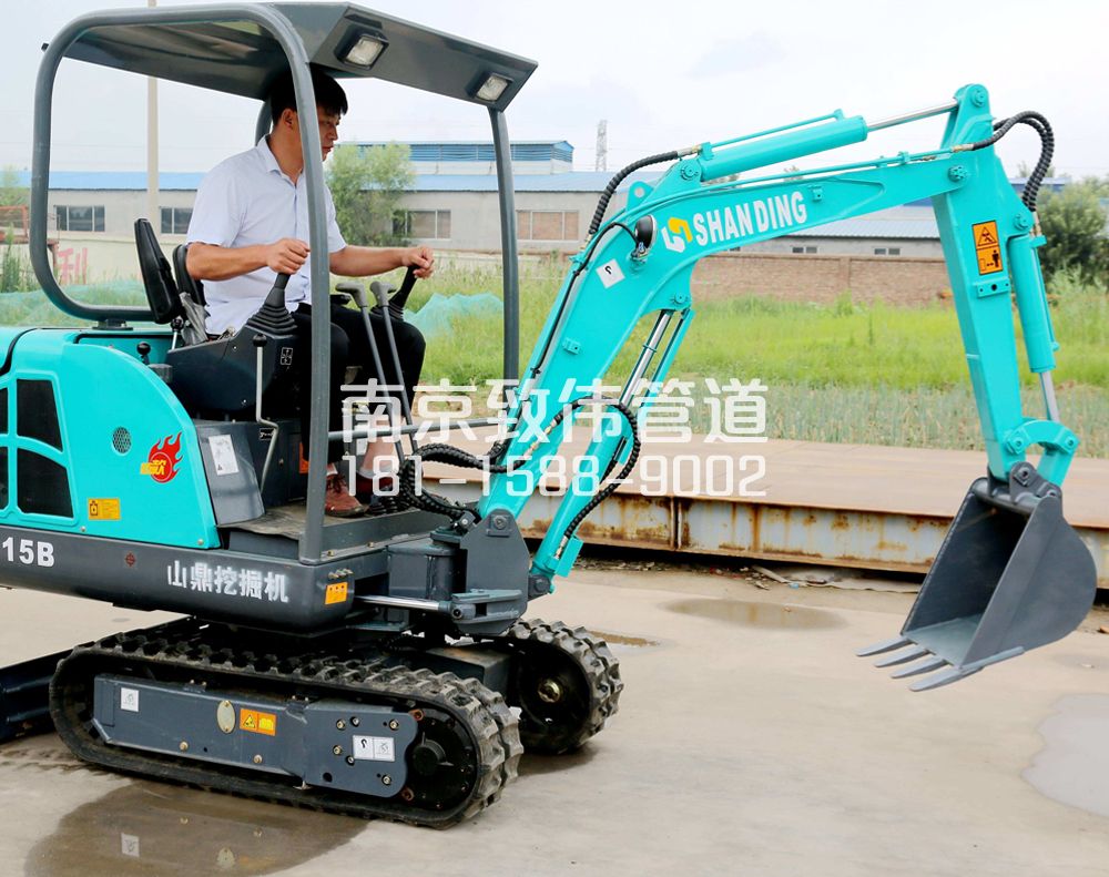 350滨江小型挖机